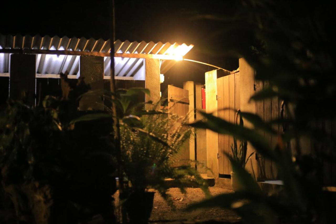 Hidden Well Hiriketiya Hostel Dikwella Luaran gambar