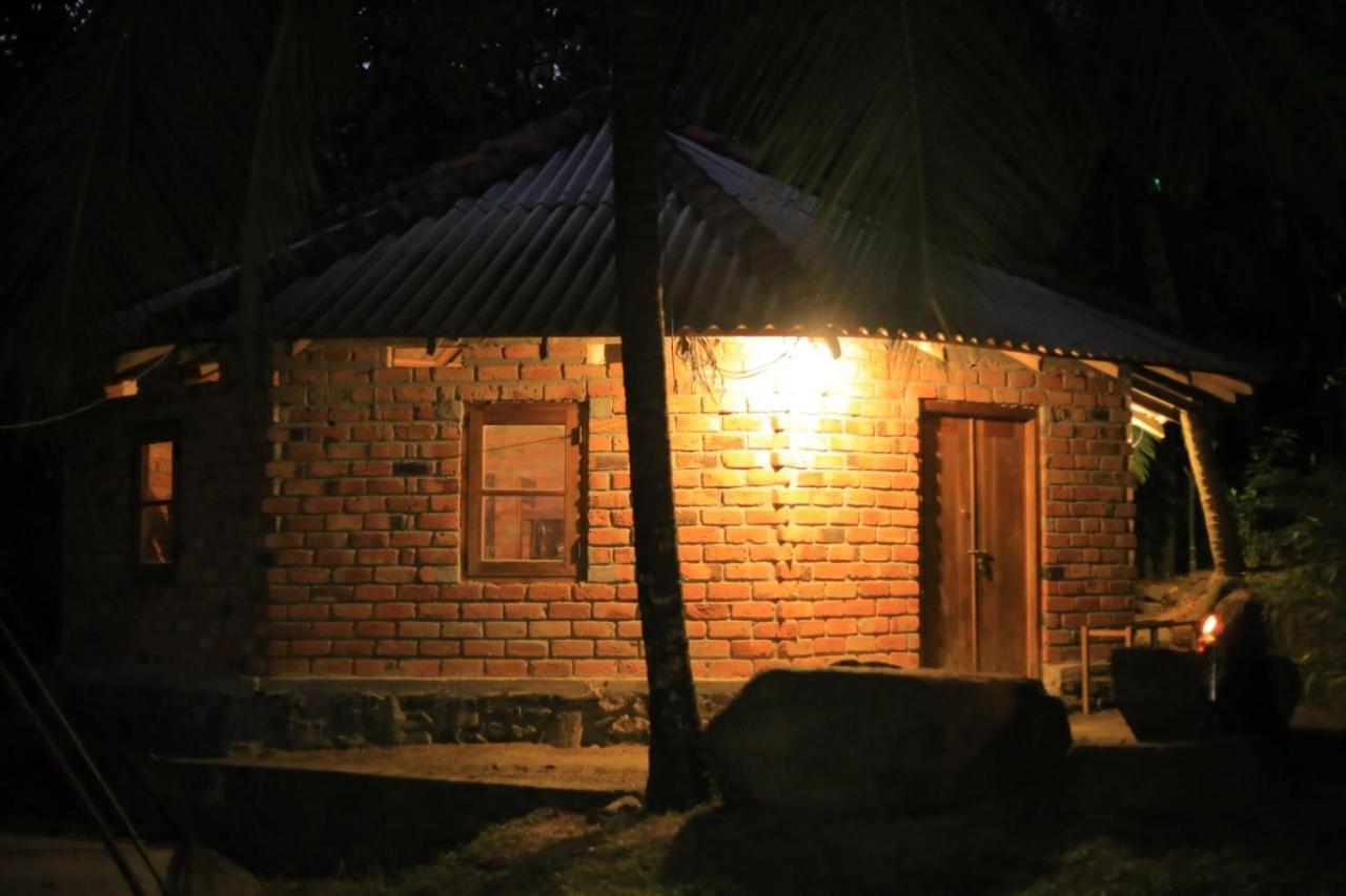 Hidden Well Hiriketiya Hostel Dikwella Luaran gambar