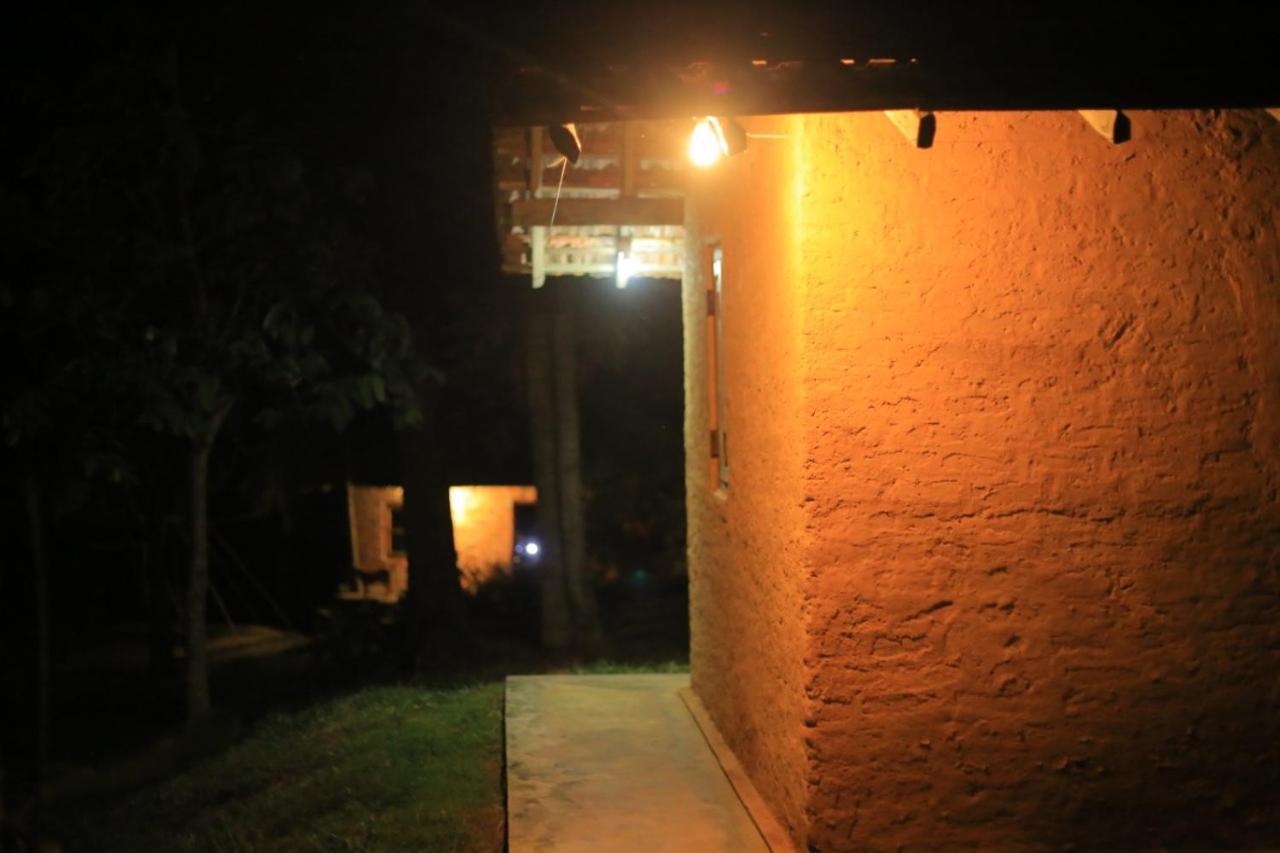 Hidden Well Hiriketiya Hostel Dikwella Luaran gambar
